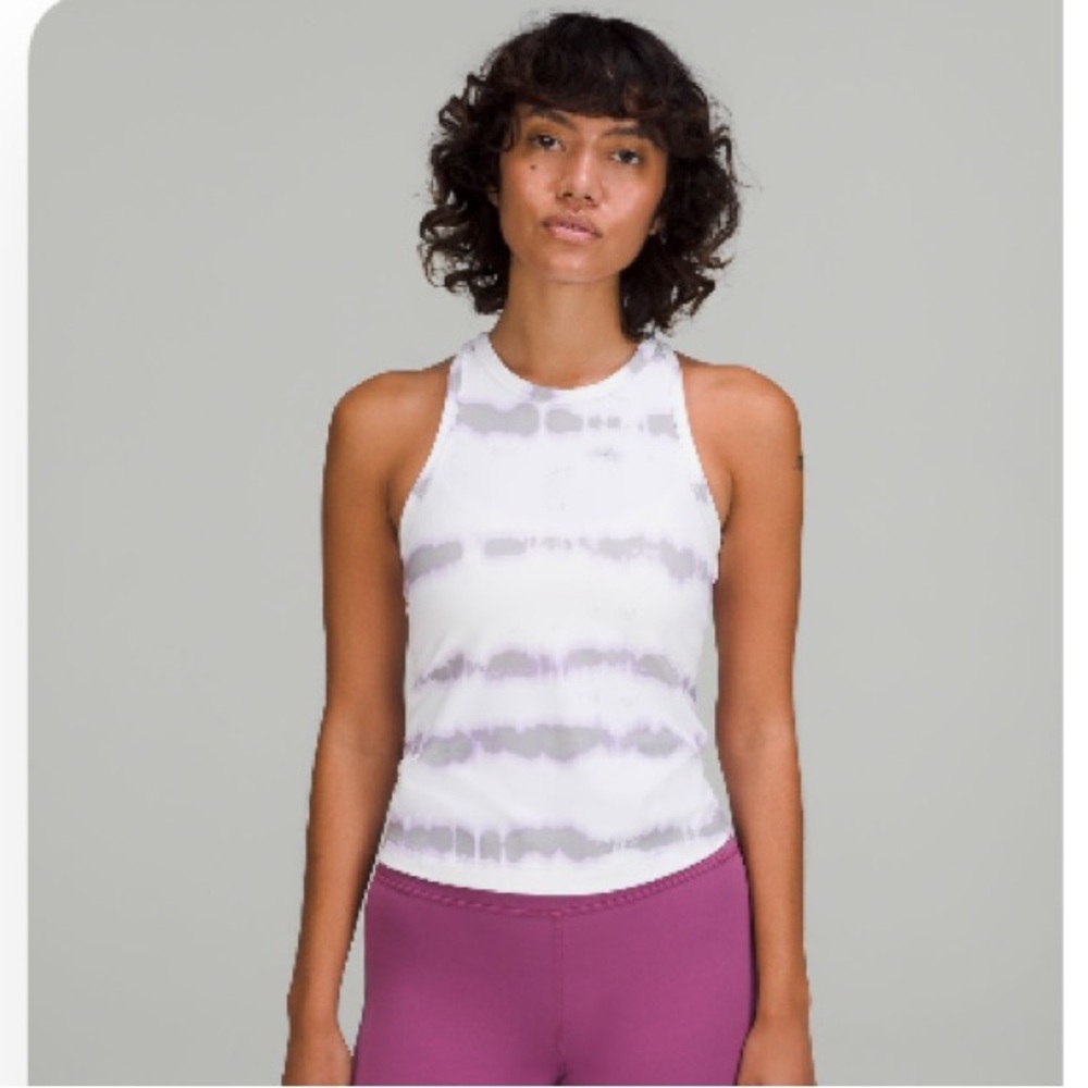 Align waist length top.